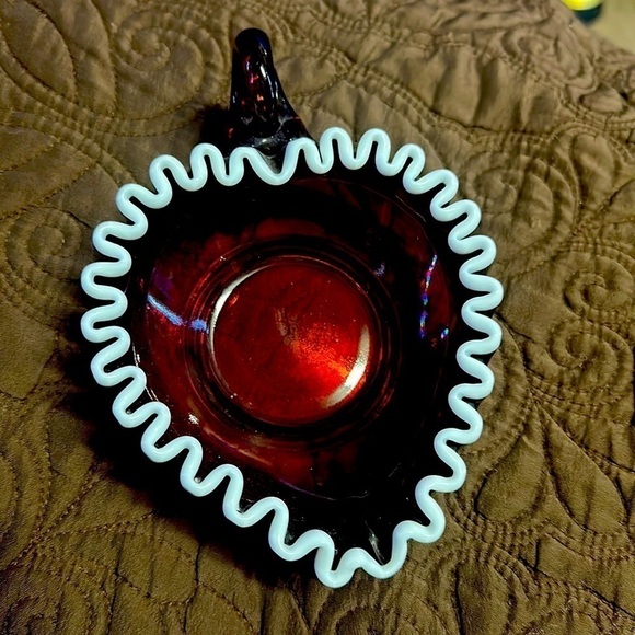 FENTON Art Glass Ruby Flame Snow Crest Heart Nappy Small - Picture 1 of 6